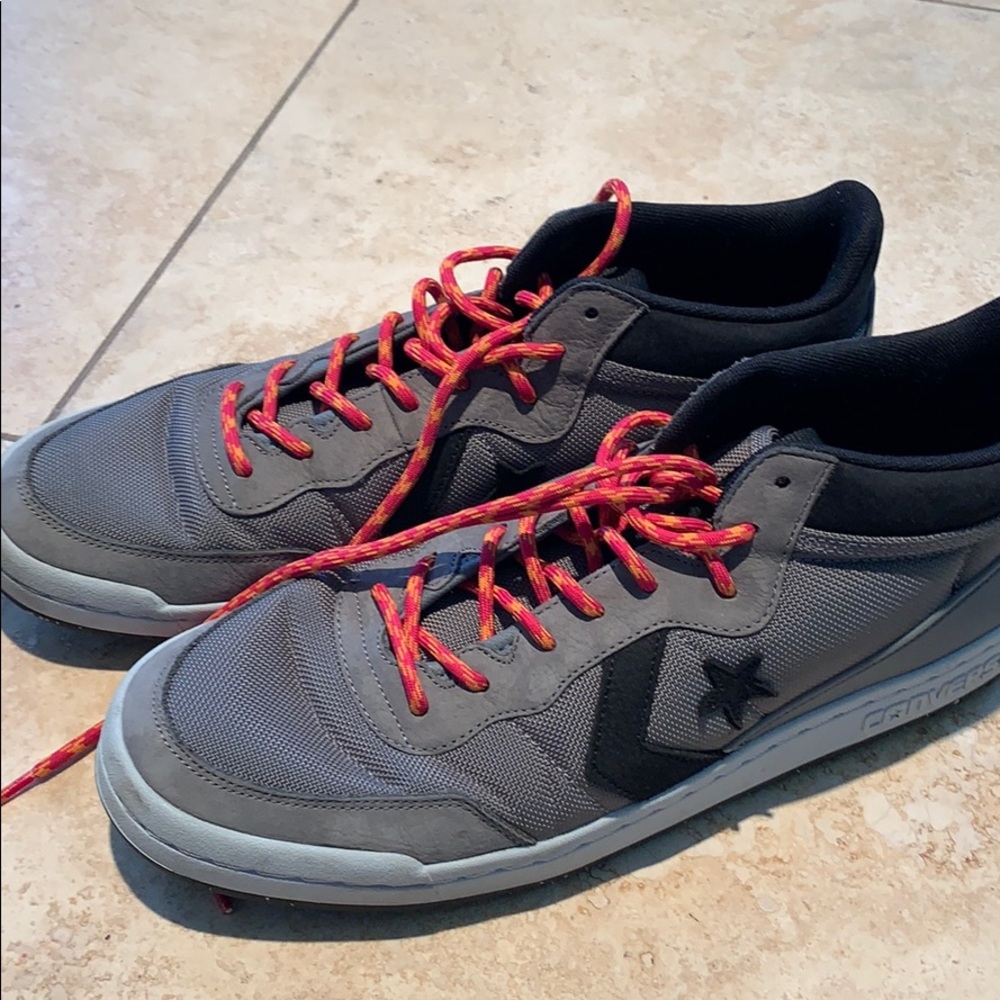 Make offer Converse midtop shoes size 12